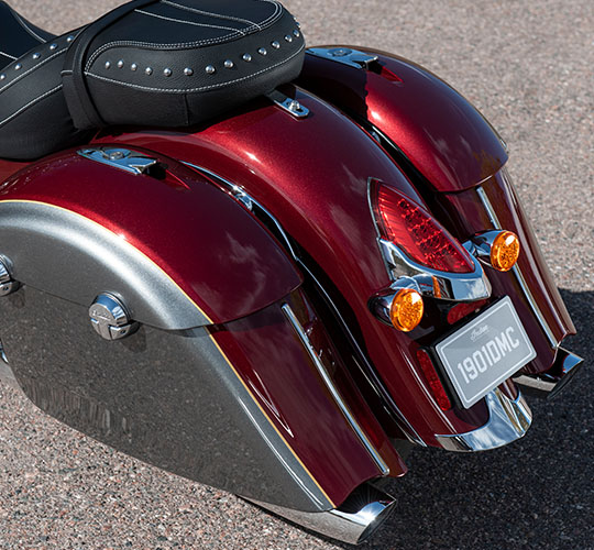 Alforjas Rígidas con Cierre Remoto